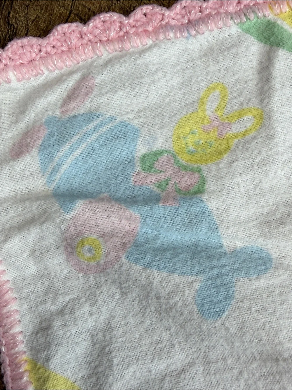 Vintage Baby Burp Cloth Bunnies Rainbows Pink Knit Border